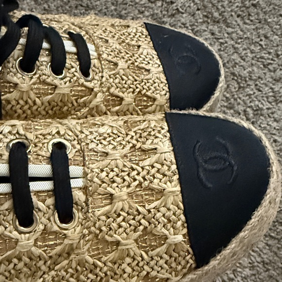 CHANEL Women's Black and Gold Lace Sneakers - Picture 6 of 11
